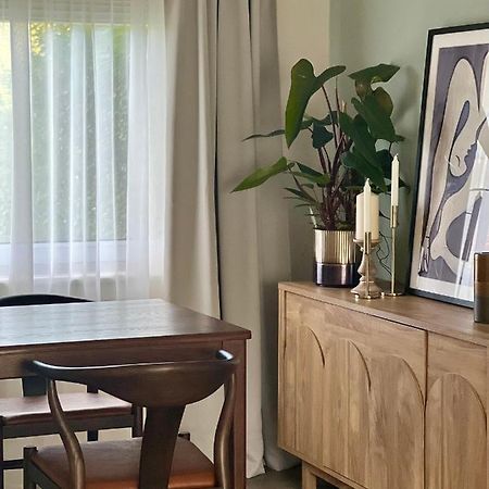 House With Garden And Parking 15 Min To City Center Единбург Екстериор снимка