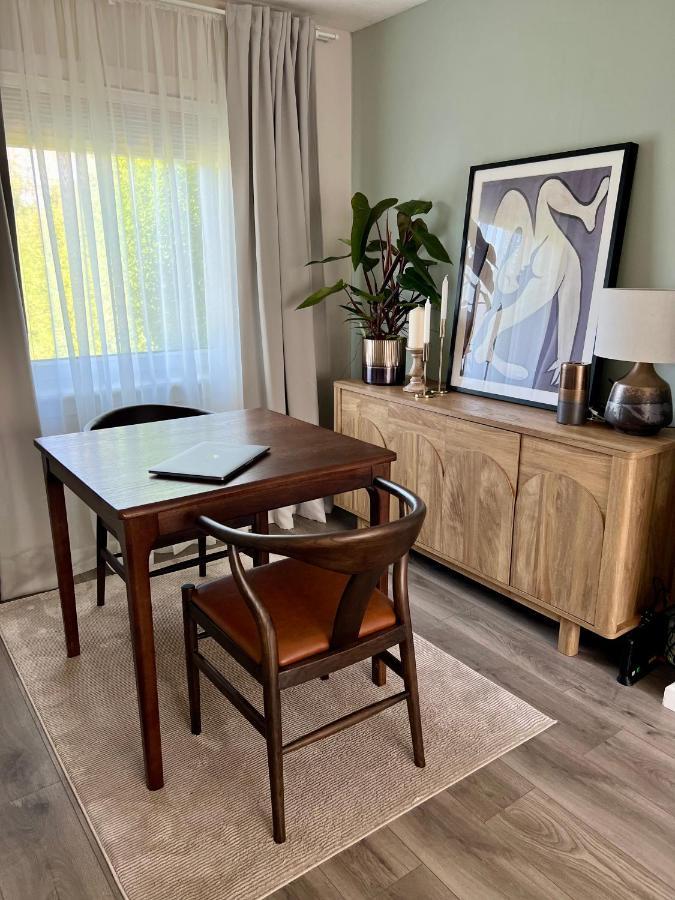 House With Garden And Parking 15 Min To City Center Единбург Екстериор снимка